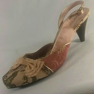Kenzie Heels Pumps